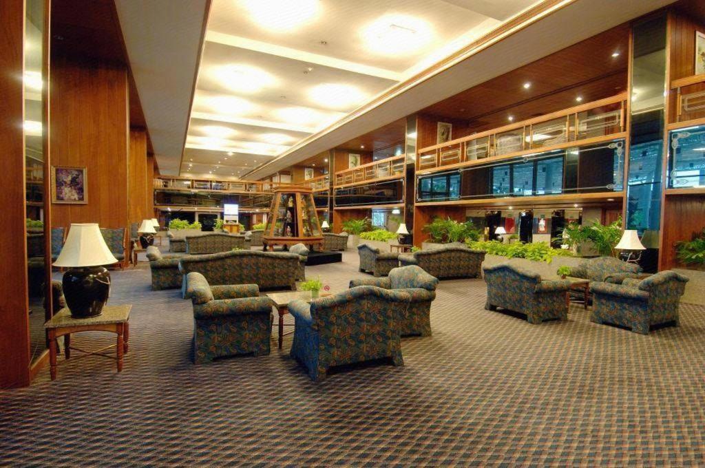Hotel Ambassador City Jomtien Pattaya - Ocean Wing à Na Chom Thian Extérieur photo